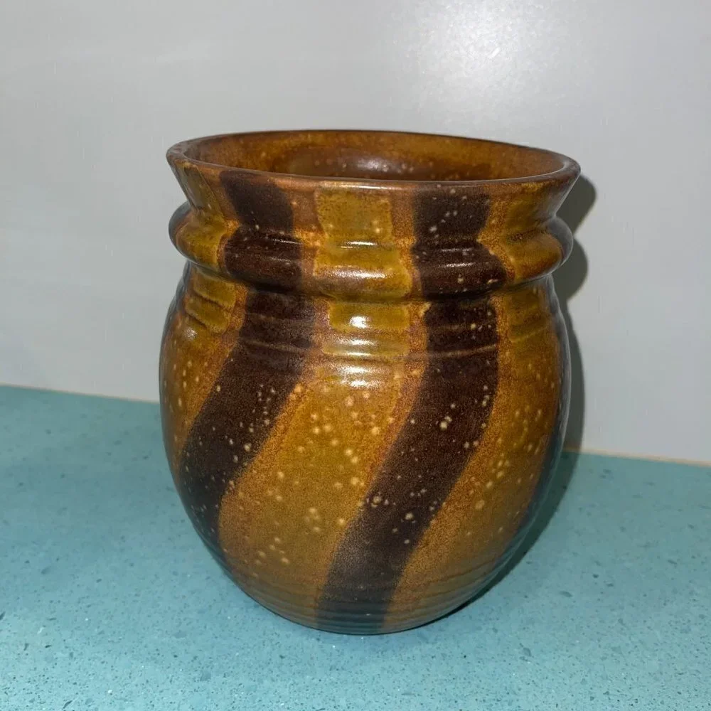 Mccoy vintage pottery